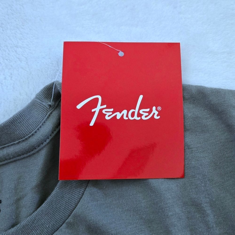 Fender🎸 Musical Instruments Corporation Graphic Tee👕 - NWT - Picture 6 of 14